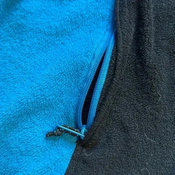 Columbia black and blue fleece coat size small - Picture 5 of 5